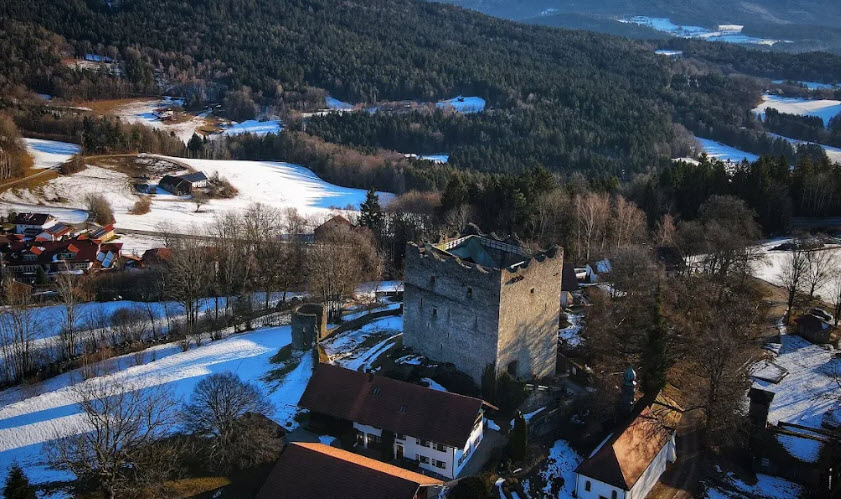 Burg Neunußberg, Germany